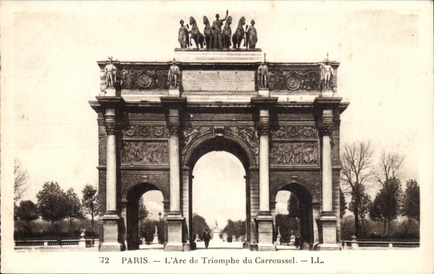 Paris CPA Arc de triomphe du carrousel