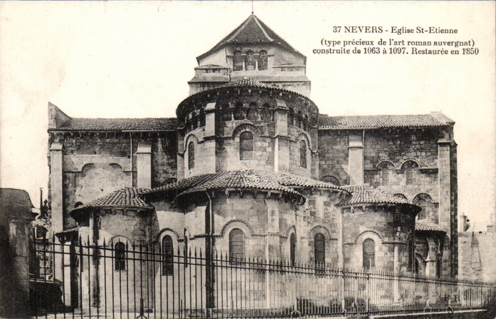 Nevers CPA Church Saint Etienne