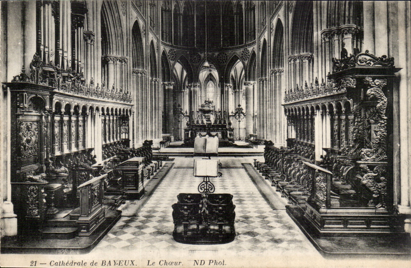 Kathedralechor Bayeux-CPA