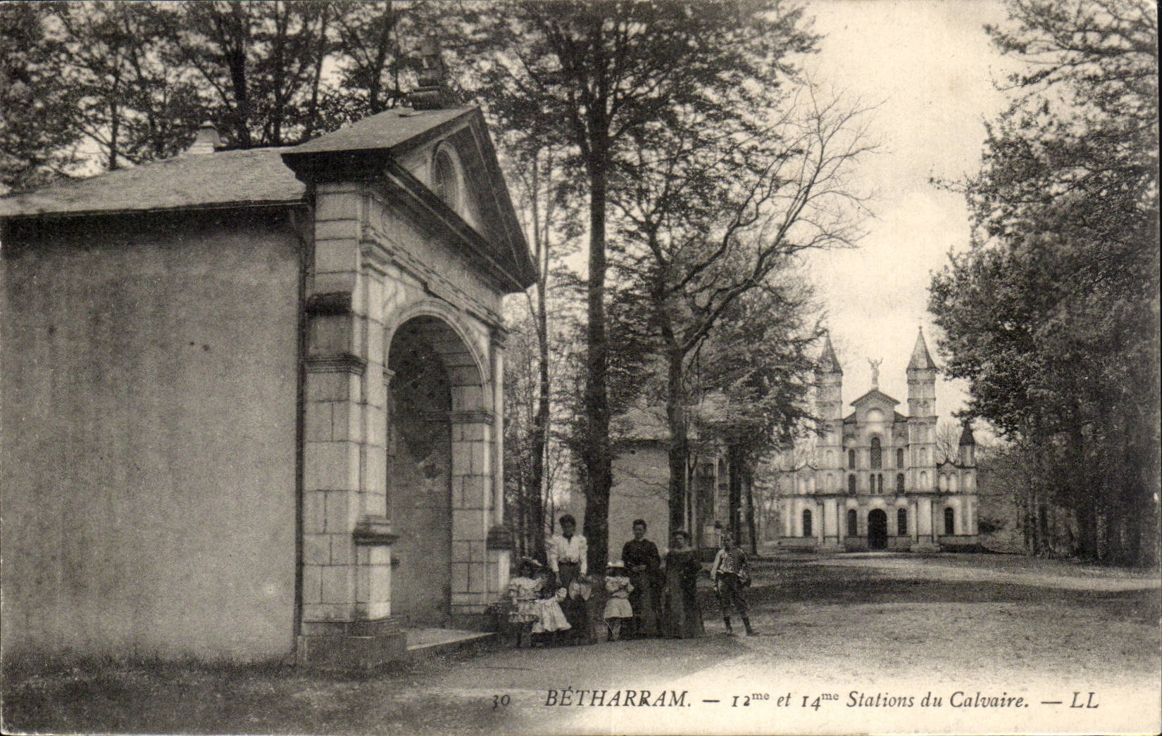 Betharram CPA 12th and 14th stations of the martyrdom