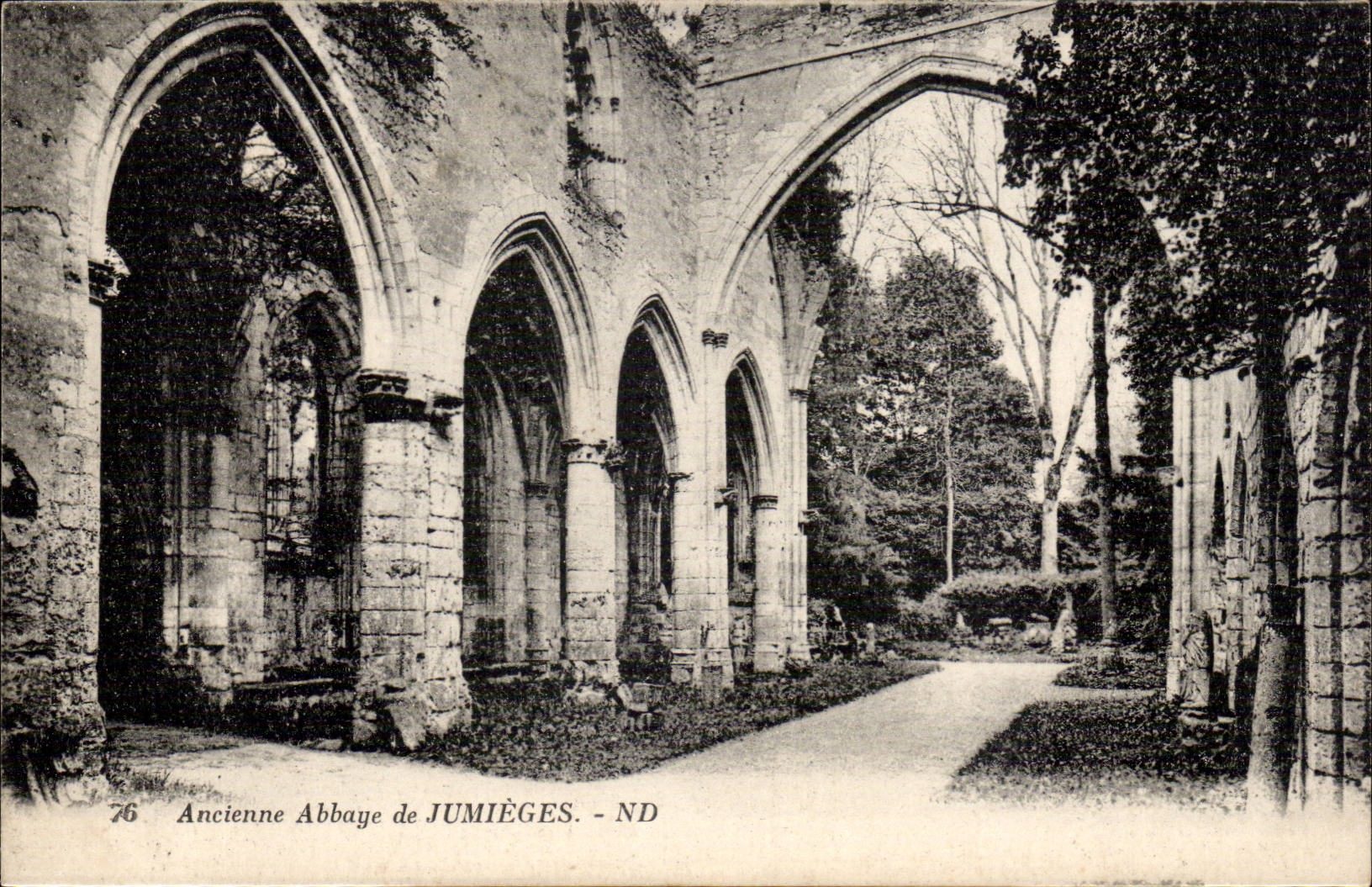 CPa Old abbey of Jumieges