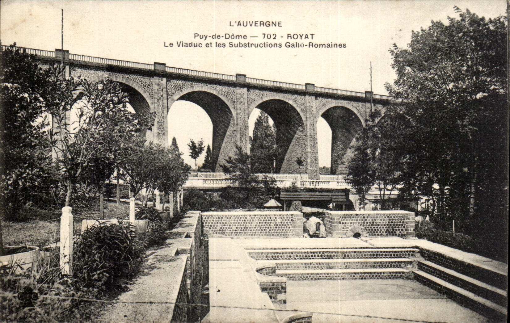 Royat CPA the viaduct and the Roman substructions gallo
