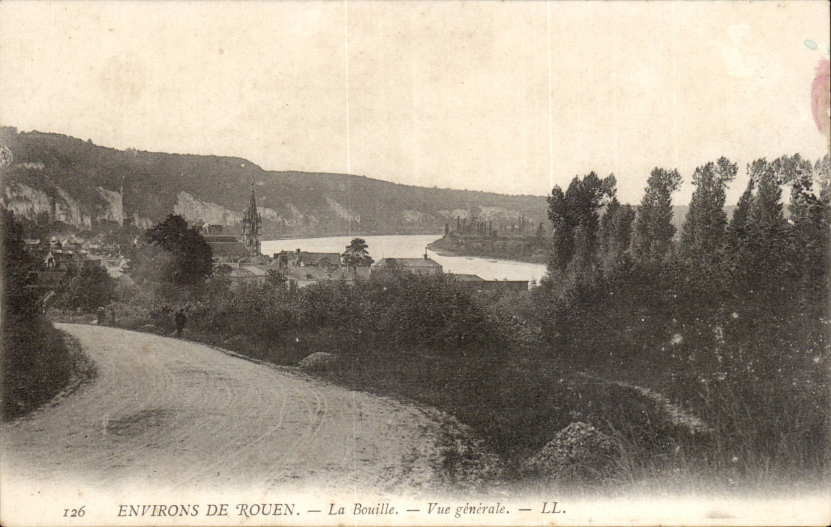 Environs de Rouen CPA La Bouille Vue generale