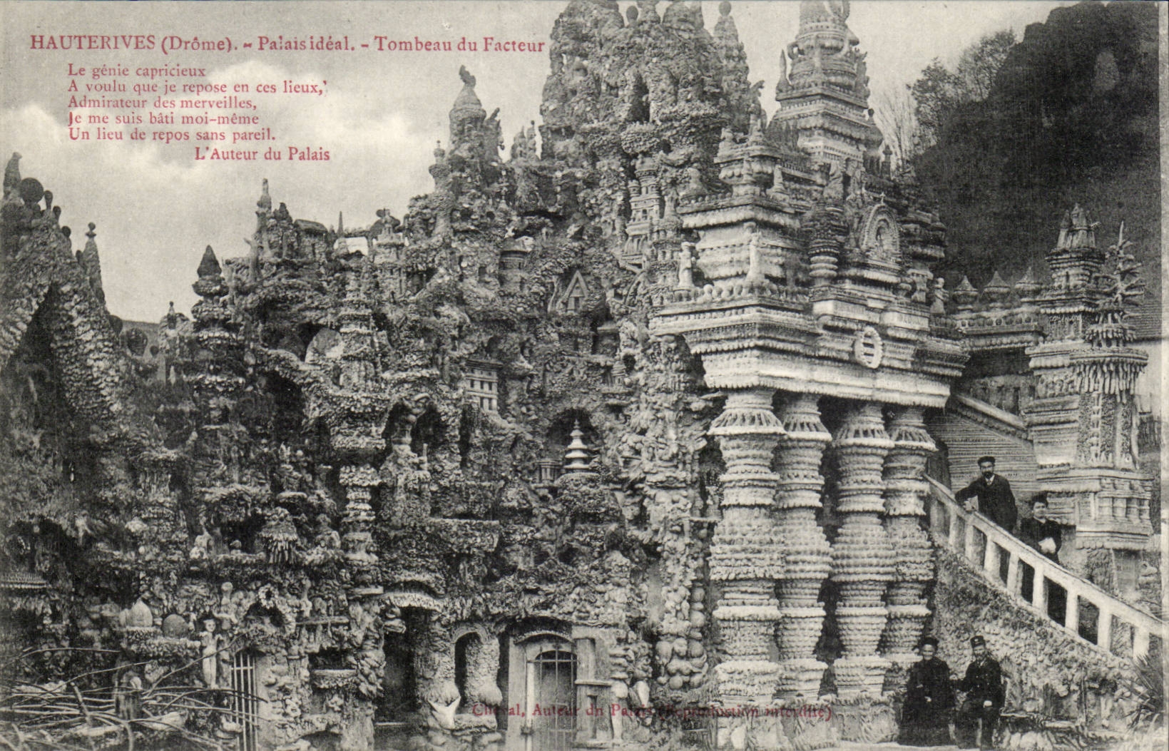 Hauterives CPa Palais ideal Tombeau du facteur