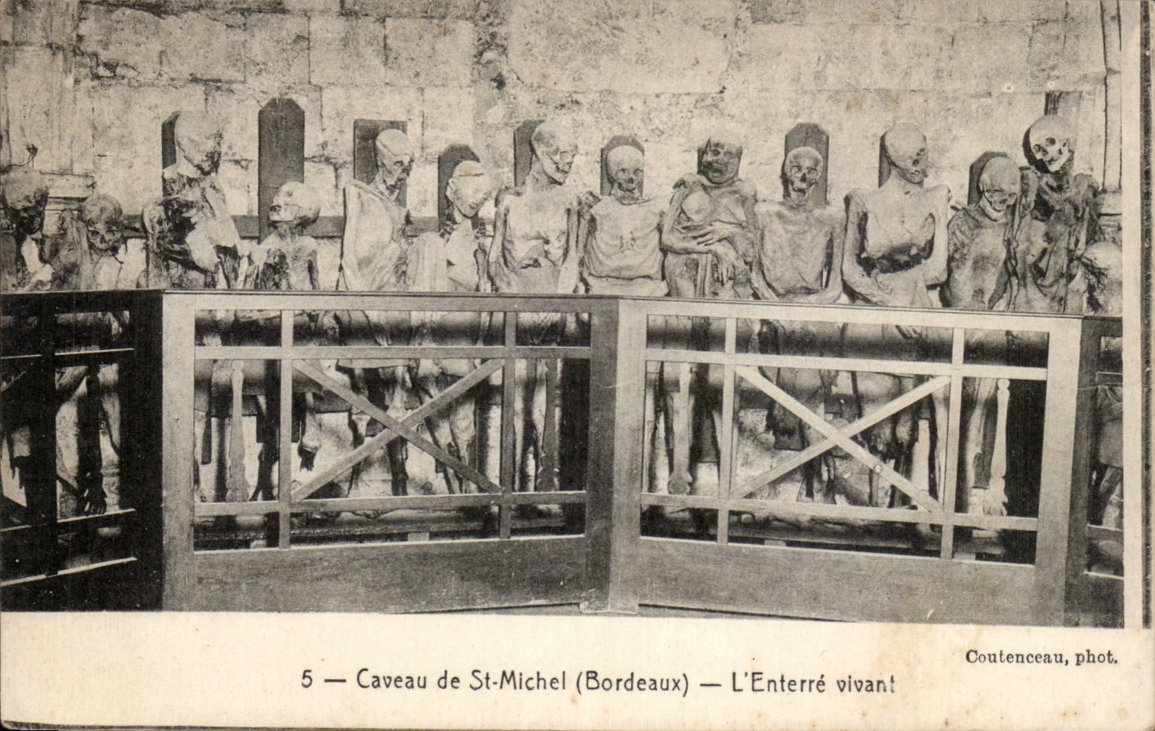 Bordeaux CPA Vault of ST Michel the alive entrerre