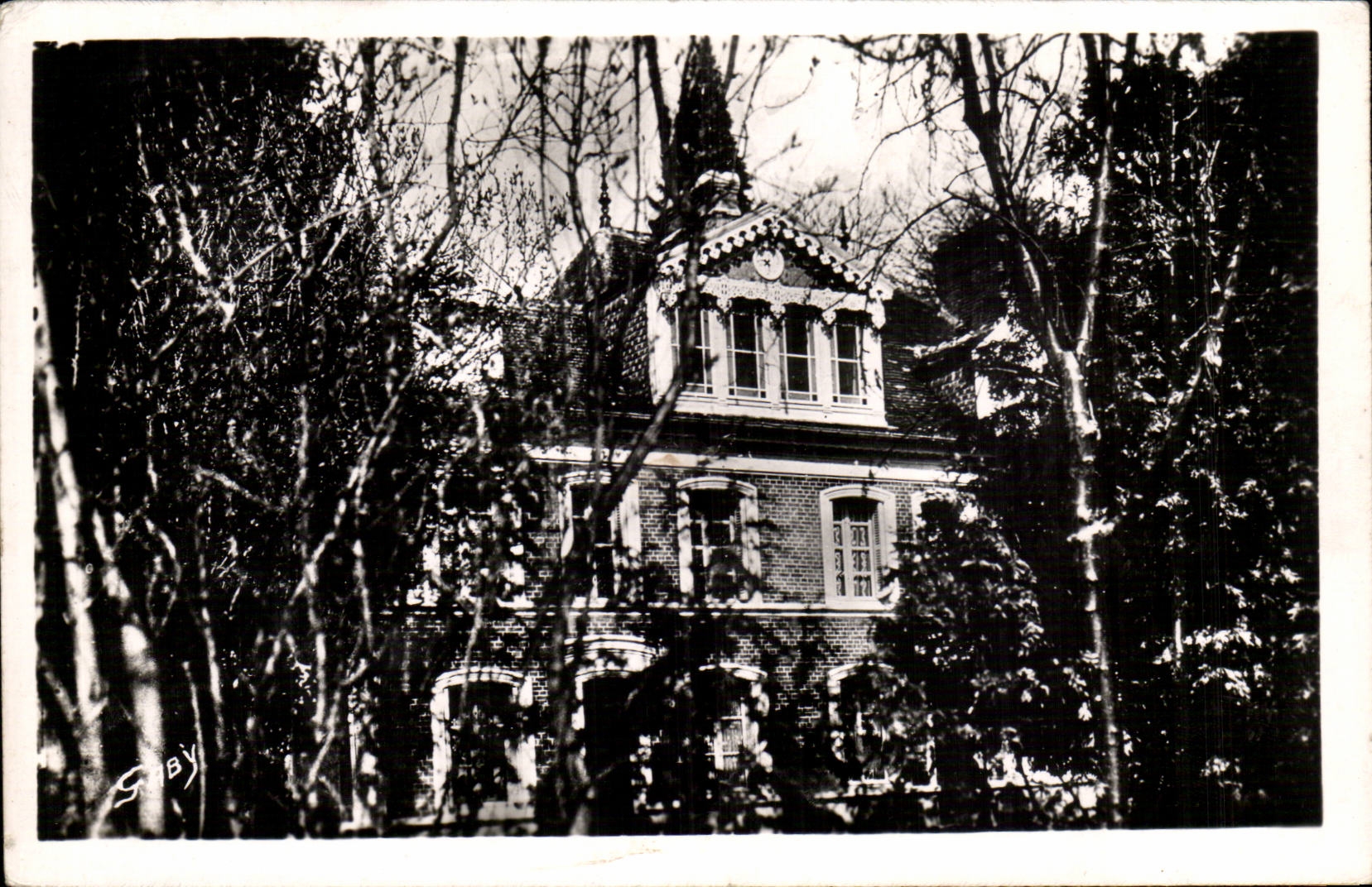 Lisieux CPA House of Buissonnets