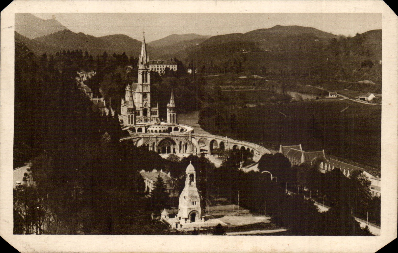 Lourdes CPA the basilica and the interallied monument seen of the strong castle
