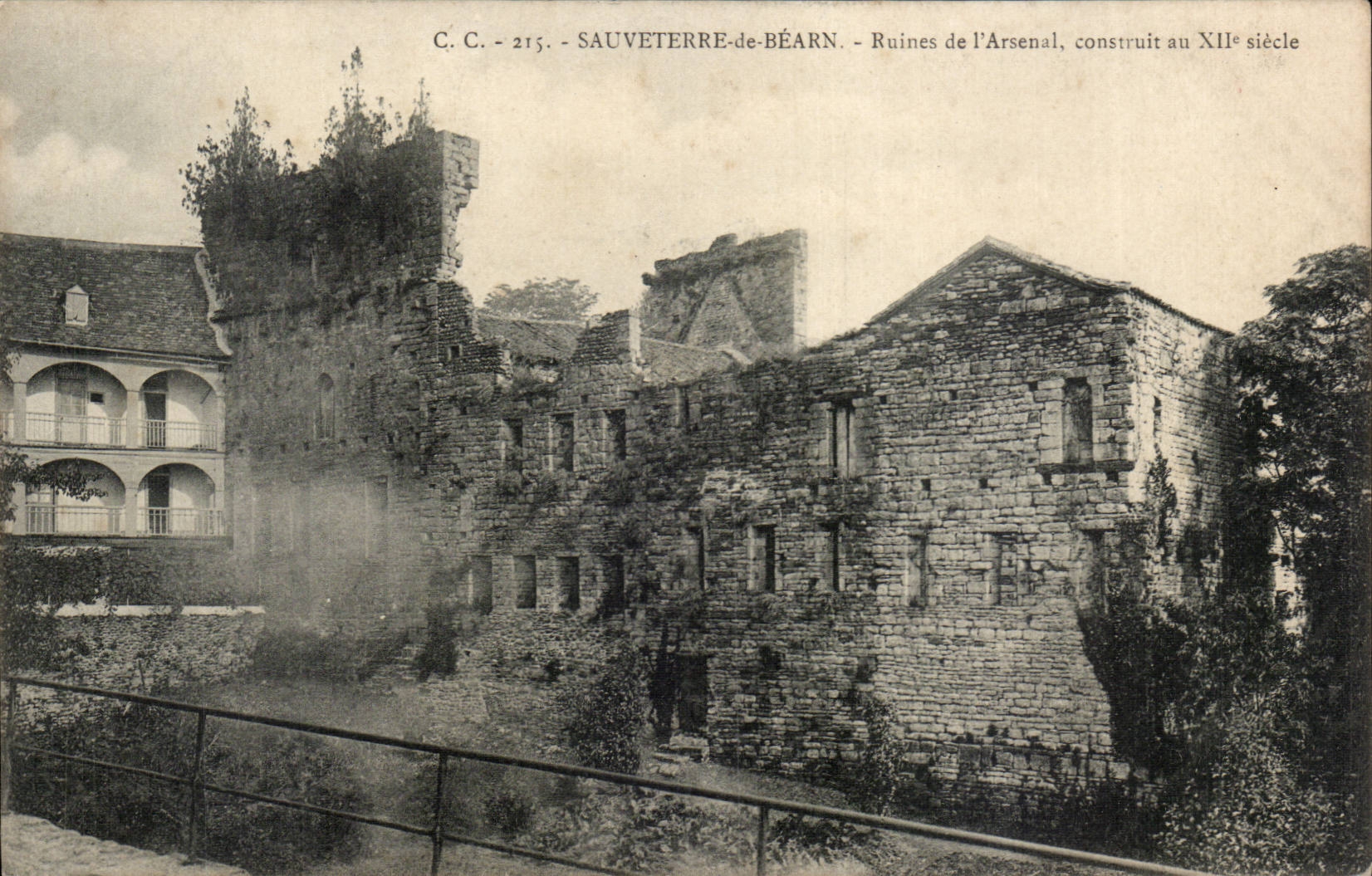 Sauveterre de Bearn CPA Ruines de l'arsenal