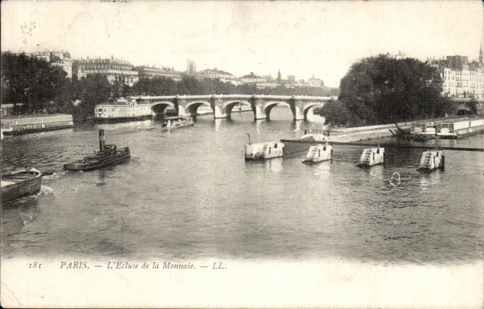 Paris CPA L'eclsue de la Monnaie
