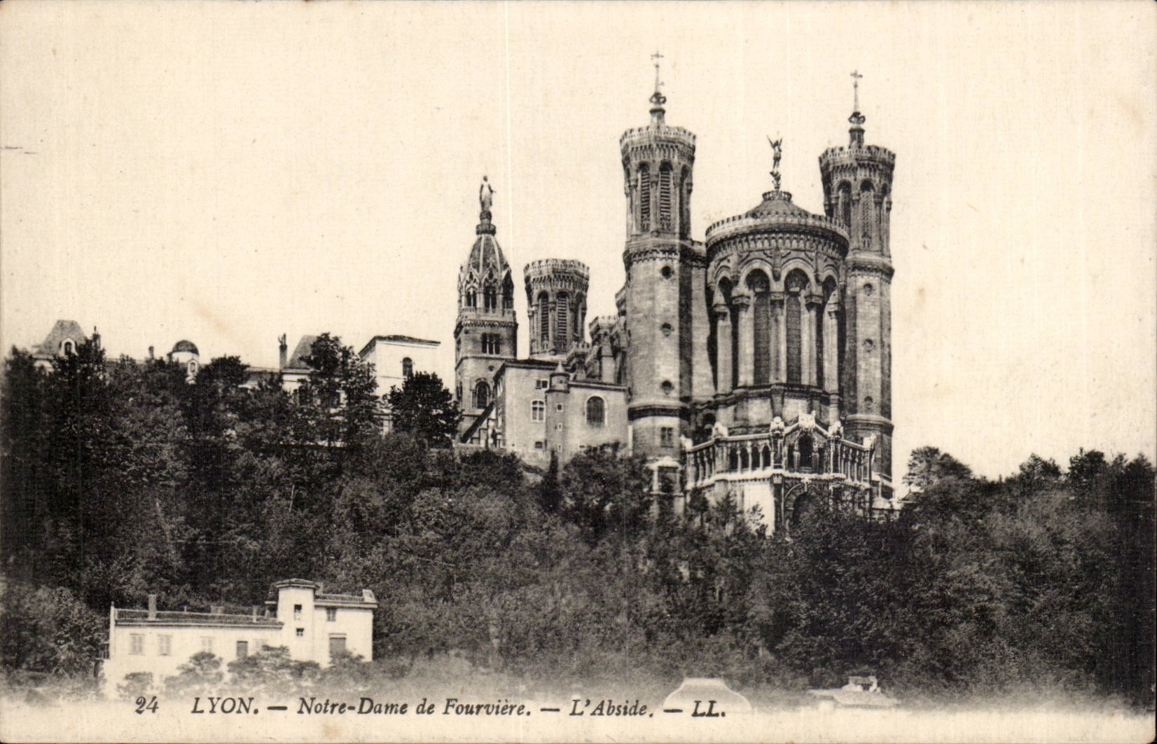 Lyon CPA Notre Dame de Fourviere the apse