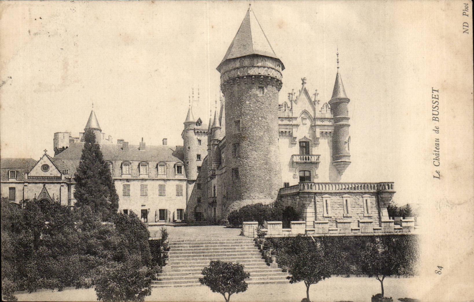 CPA Le chateau de Busset