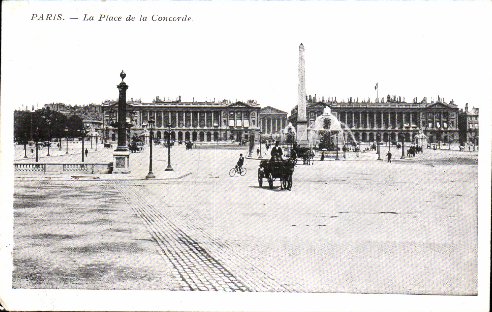 Paris CPA La place de la concorde