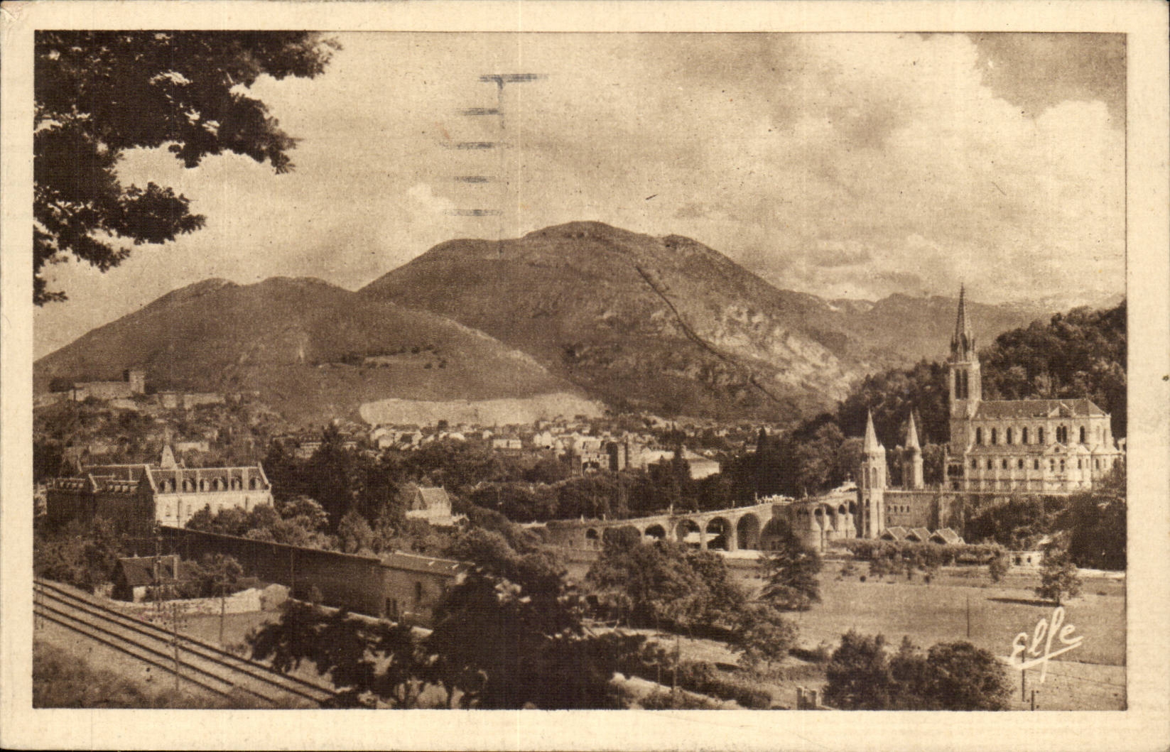 Paris CPA the basilica and the peak of Jer