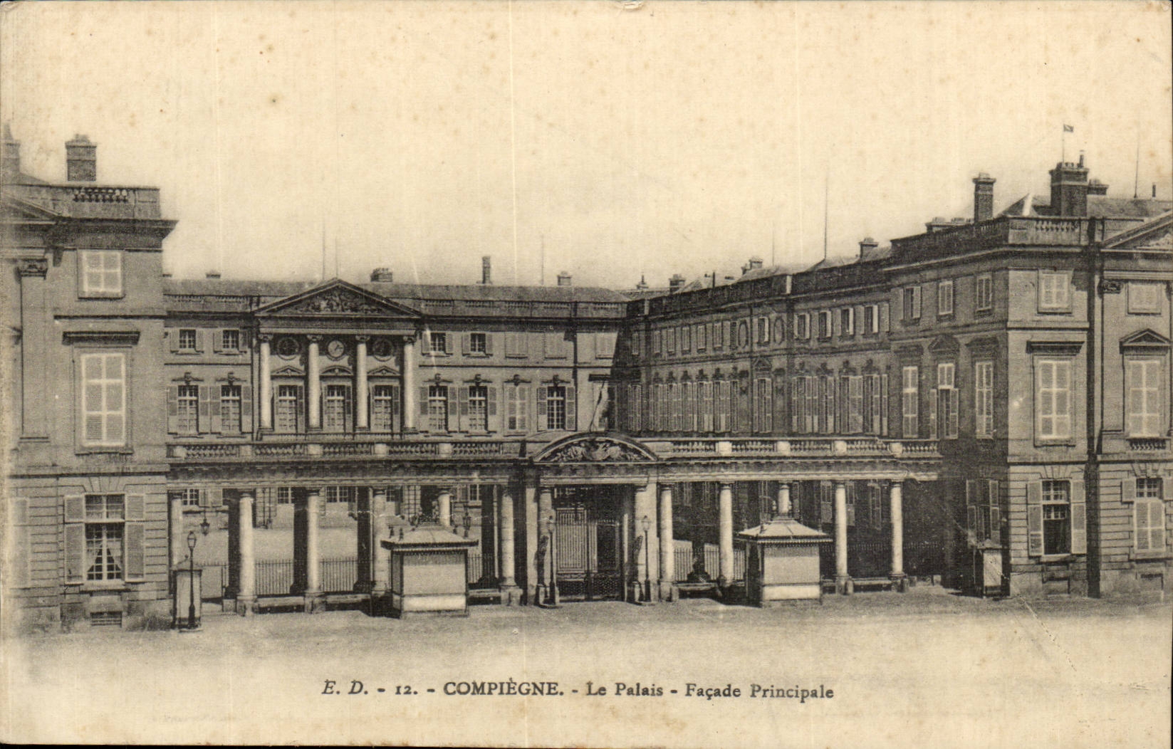 Compiegne CPA die Gaumendirektion Front