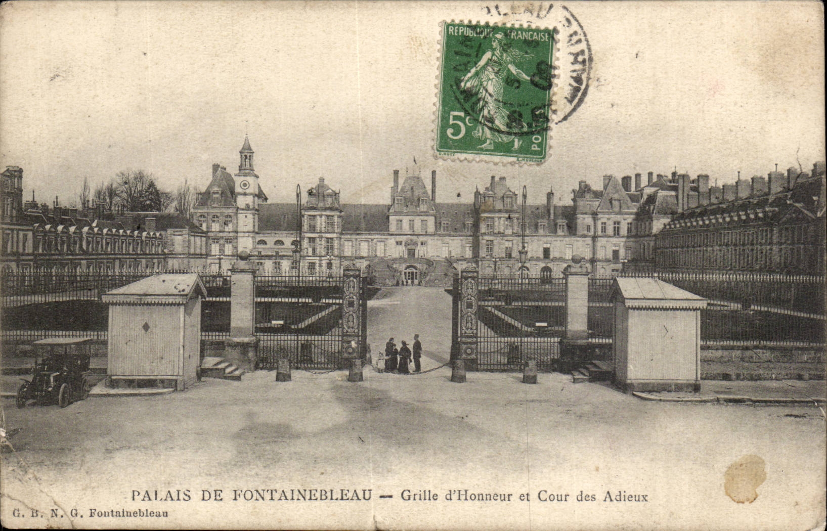 CPA Palais of Fontainebleau CPA Roasts honor and court of the Good-byes