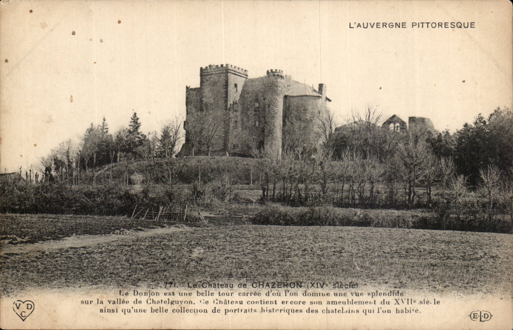Auvergne CPA the castle of Chazeron