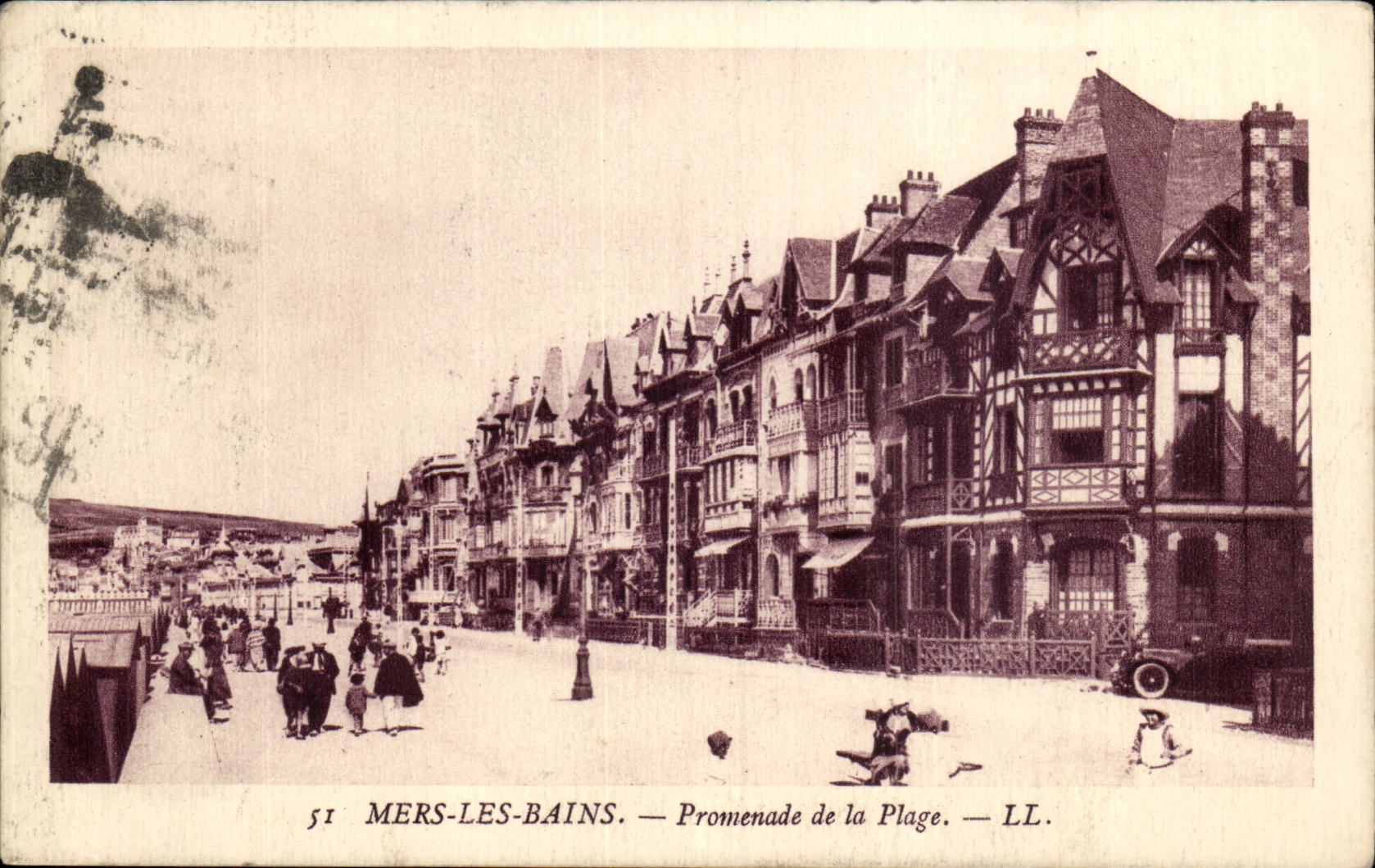 Seas les Bains CPa Walk of the beach