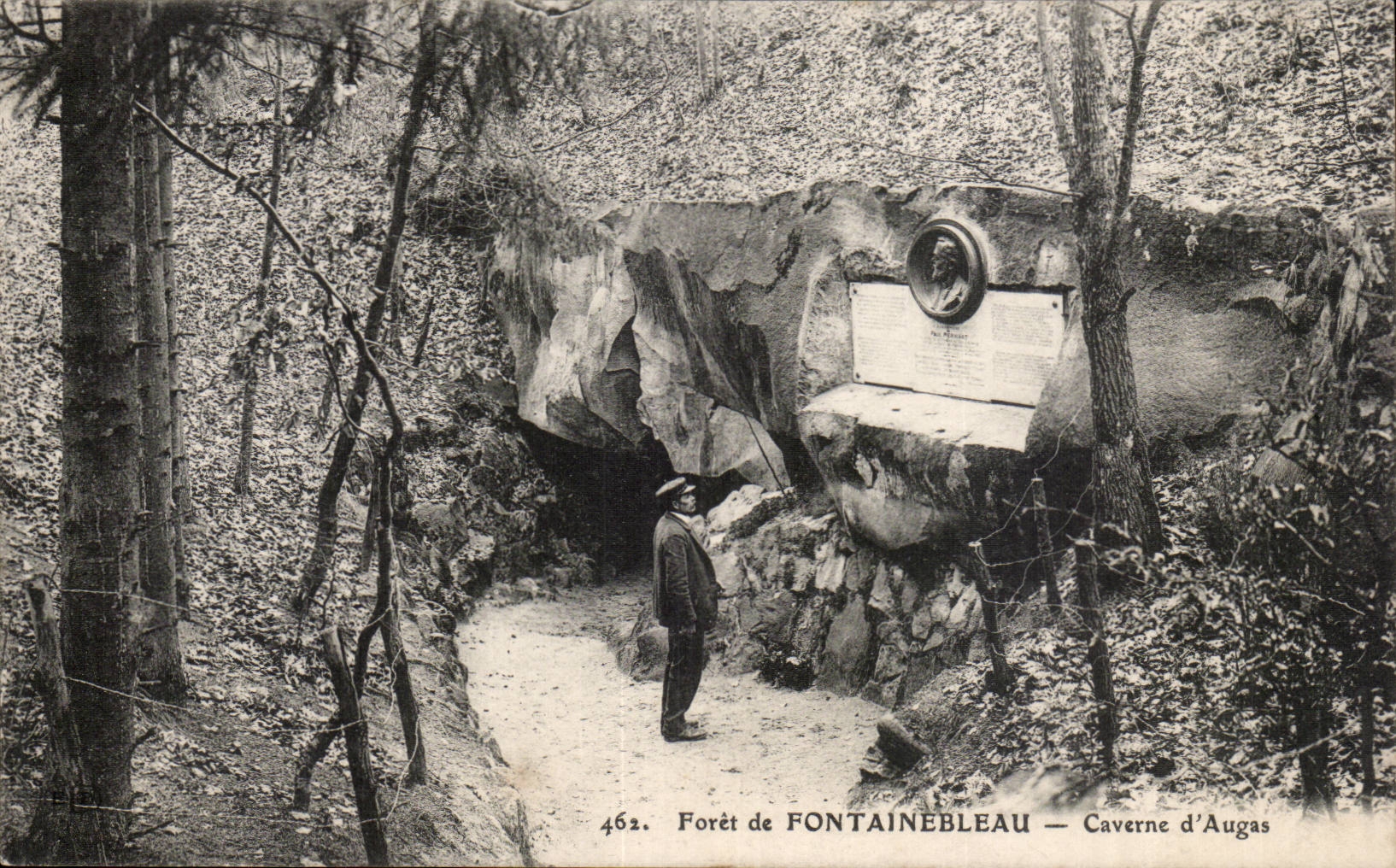 Drill of Fontainebleau CPA Cave of Augas