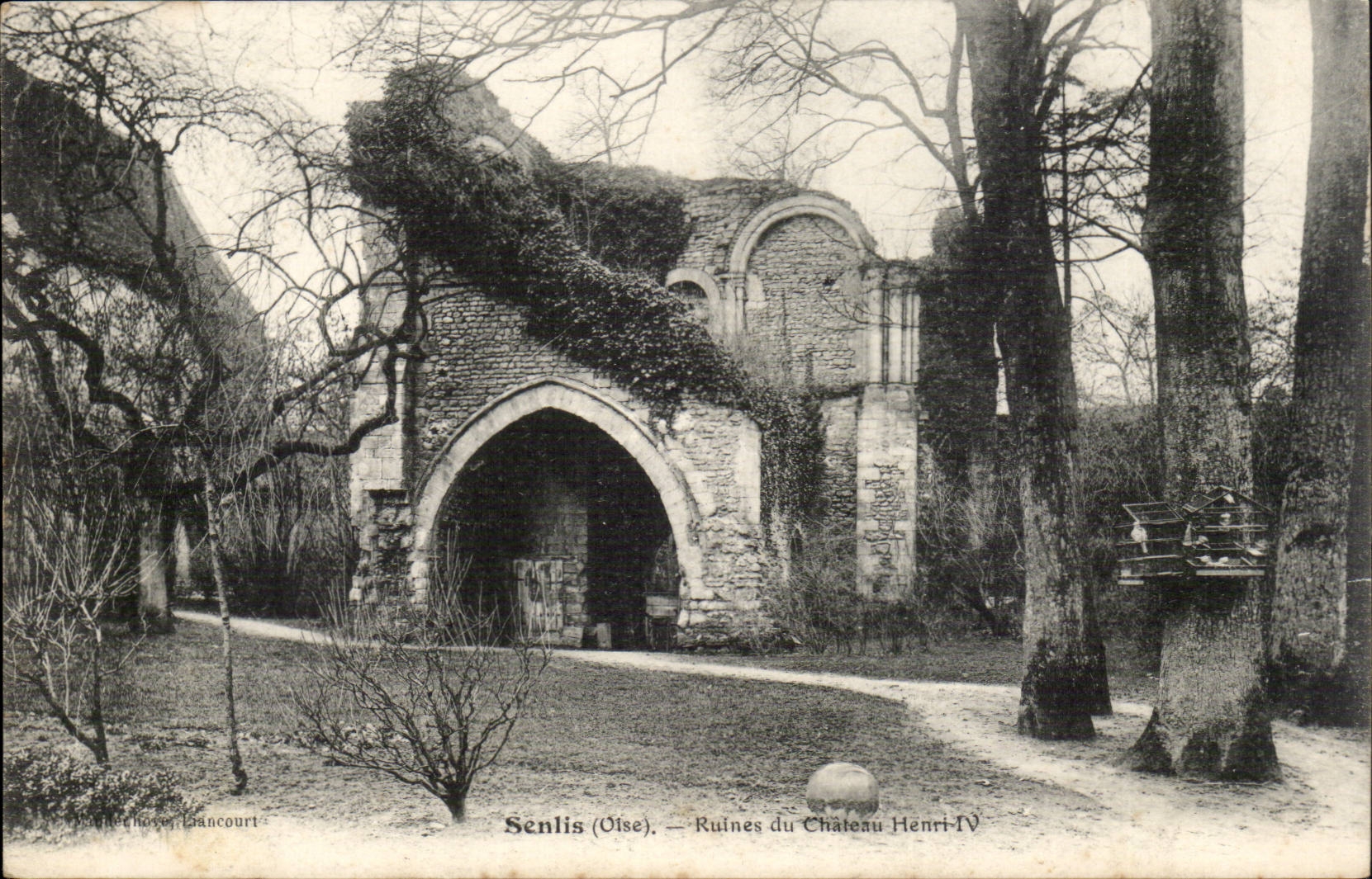 Senlis CPA Ruins of the castle Henri IV