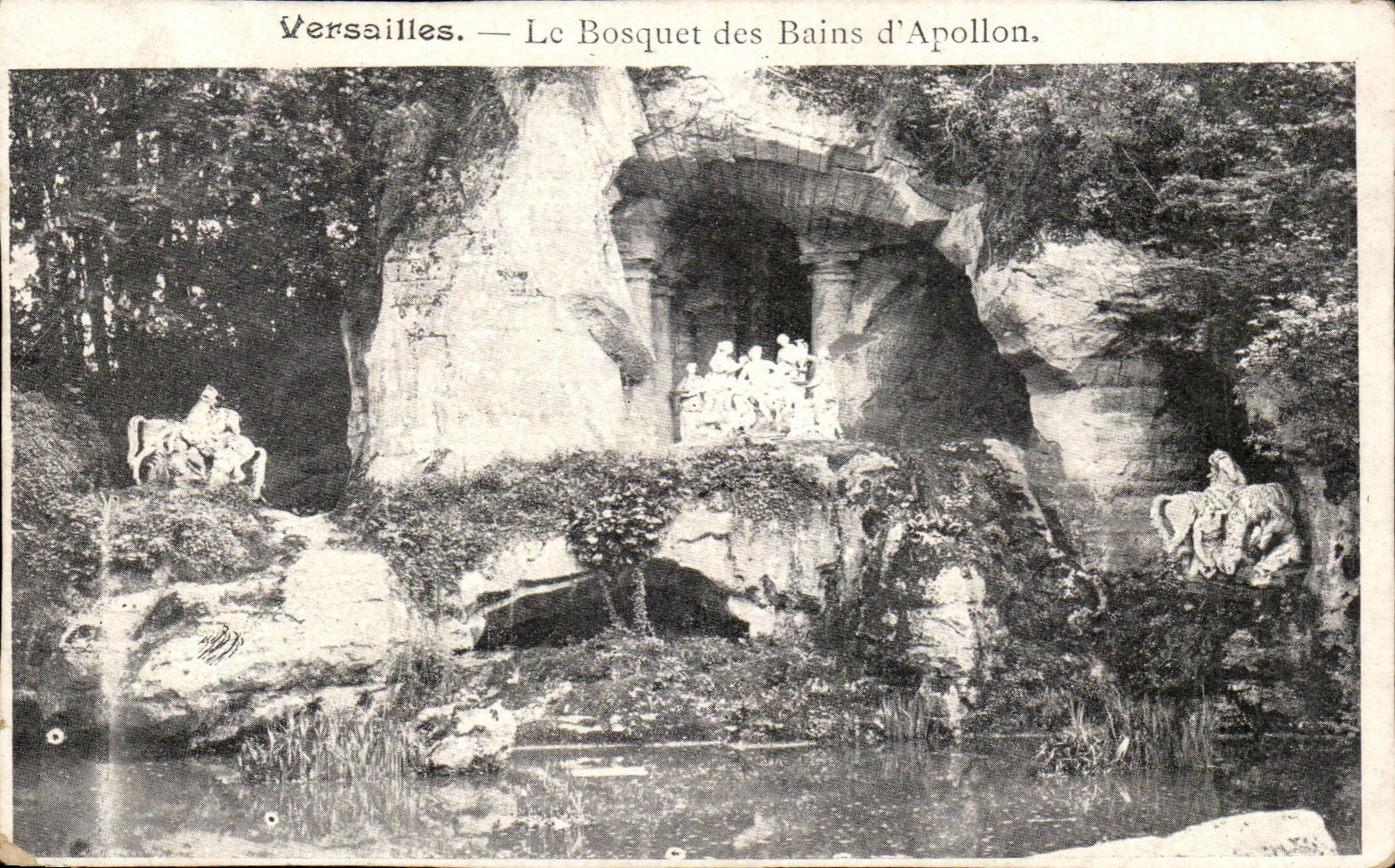 Versailles cPA Le bosquet des bains d'Apollon