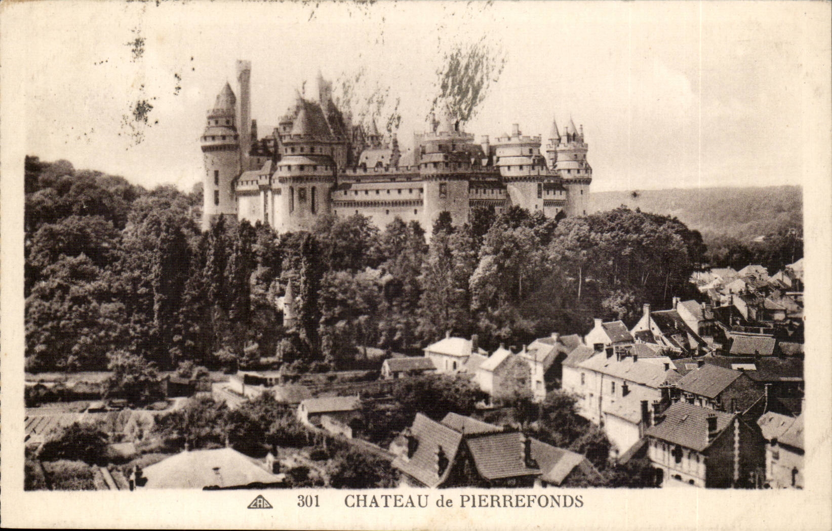 Pierrefonds - Le Chateau CPA 