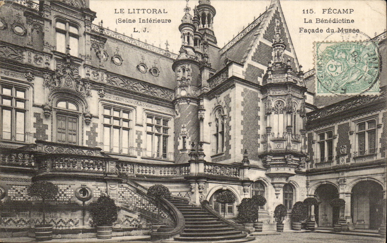 Fecamp CPA Benedictine Front des Museums