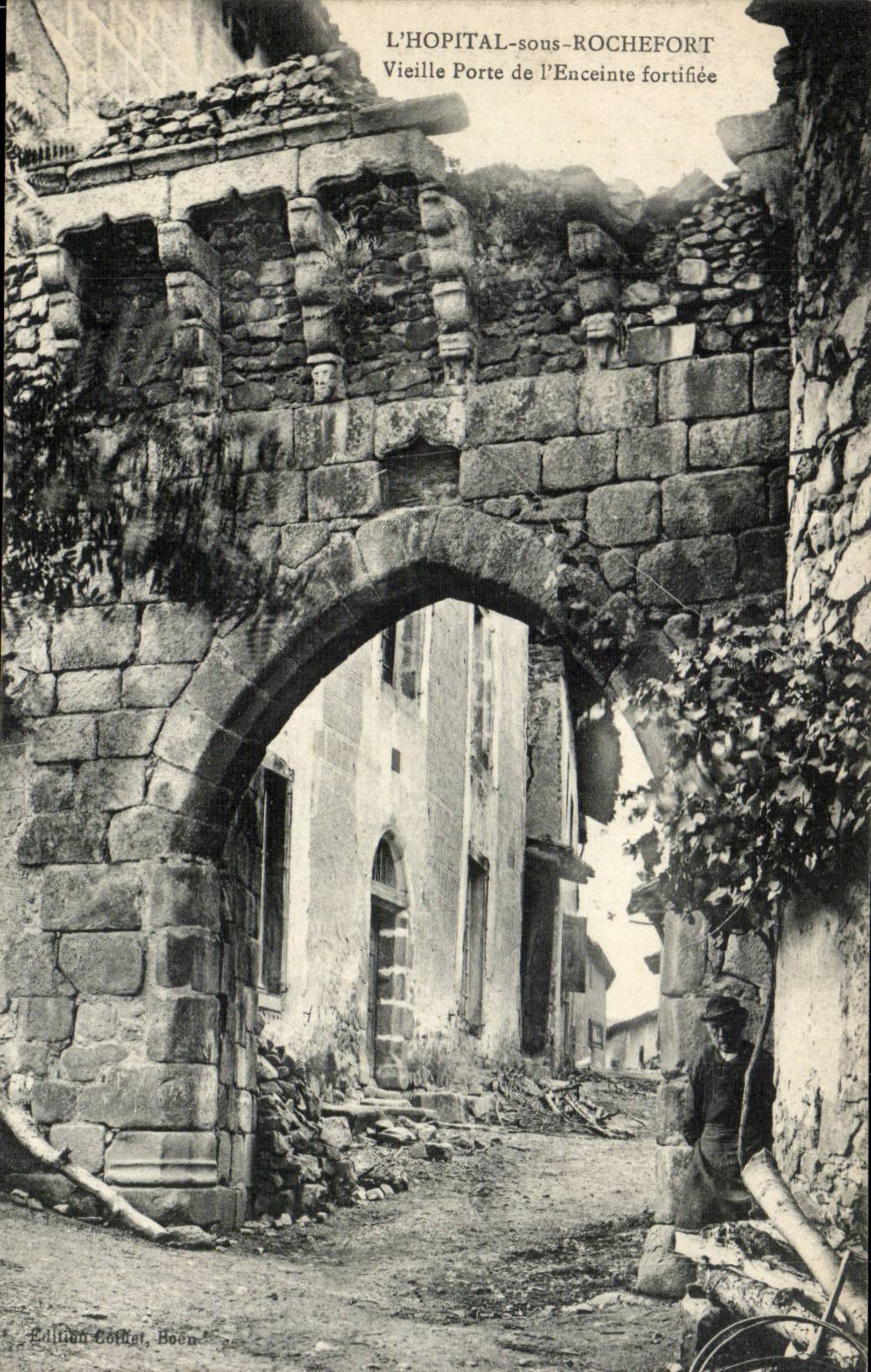 The hospital under Rochefort CPA Vieille carries enclosure fortifiee