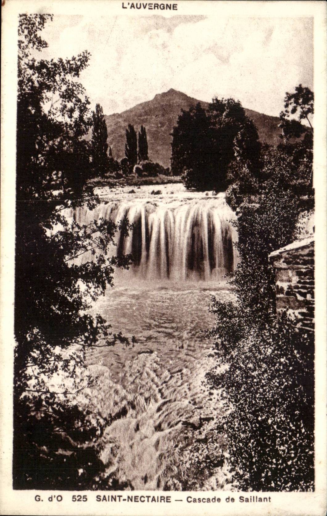 Saint Nectaire CPA Cascades of Projecting