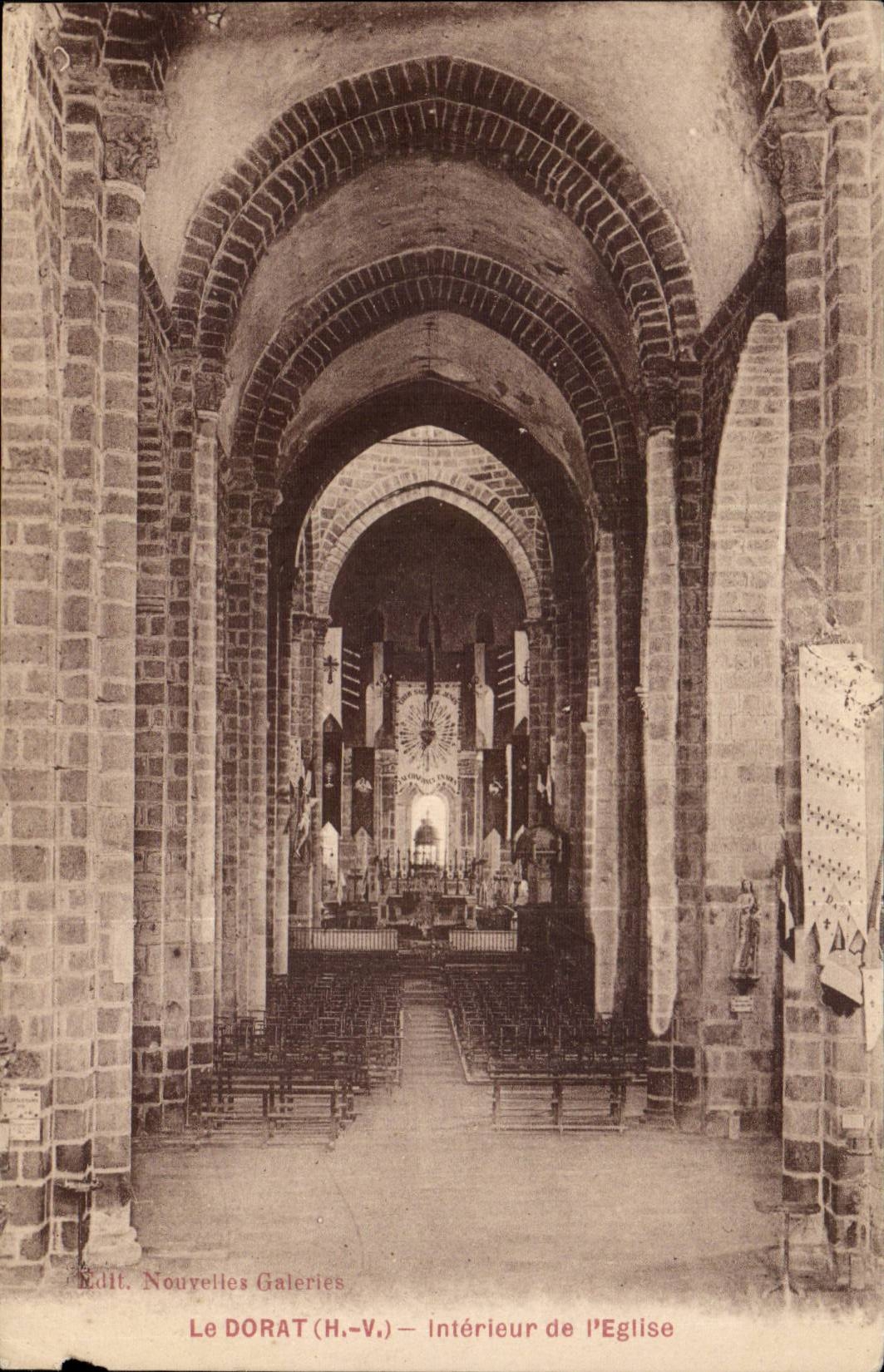 Dorat - Interior of the Church - CPA
