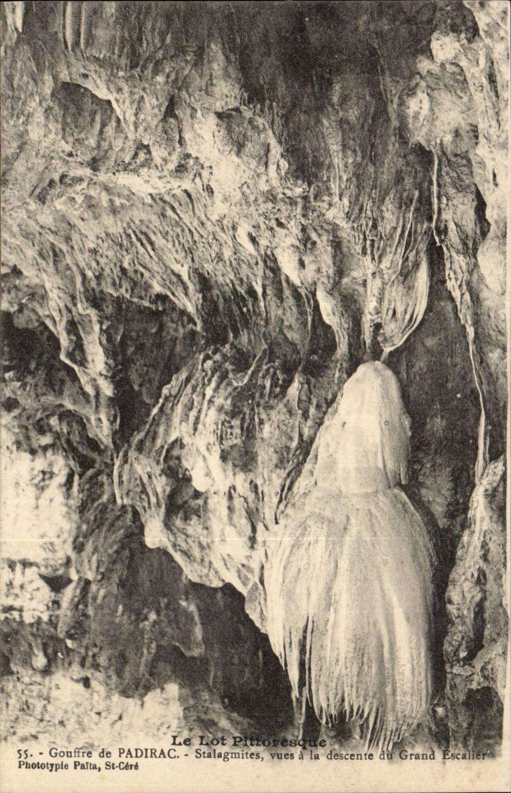 Padirac - Stalagomites - vues a la descente du Grand Escalier - CPA