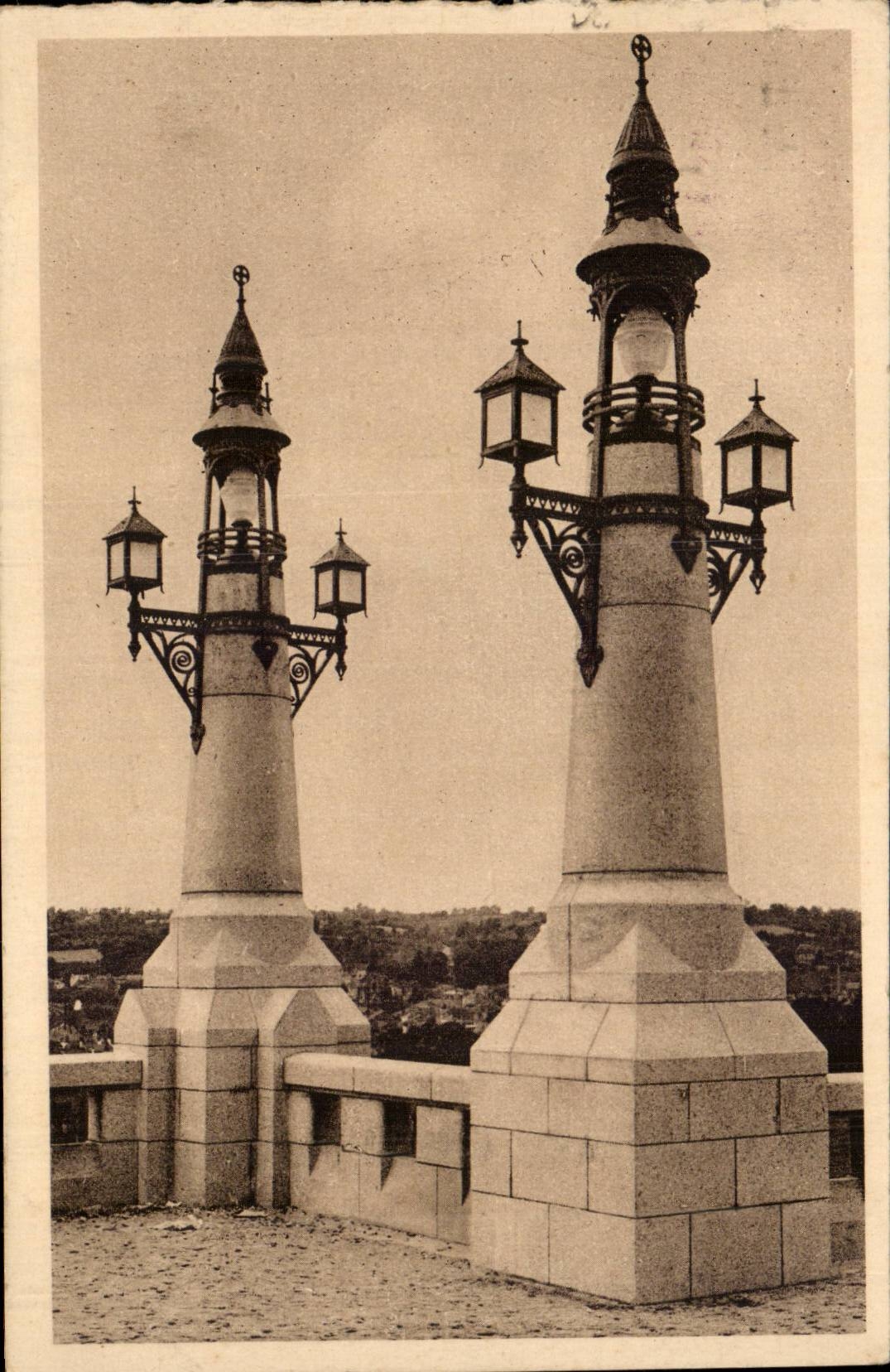 CPA Basilika Lisieux der Standardlampe des Quadrats