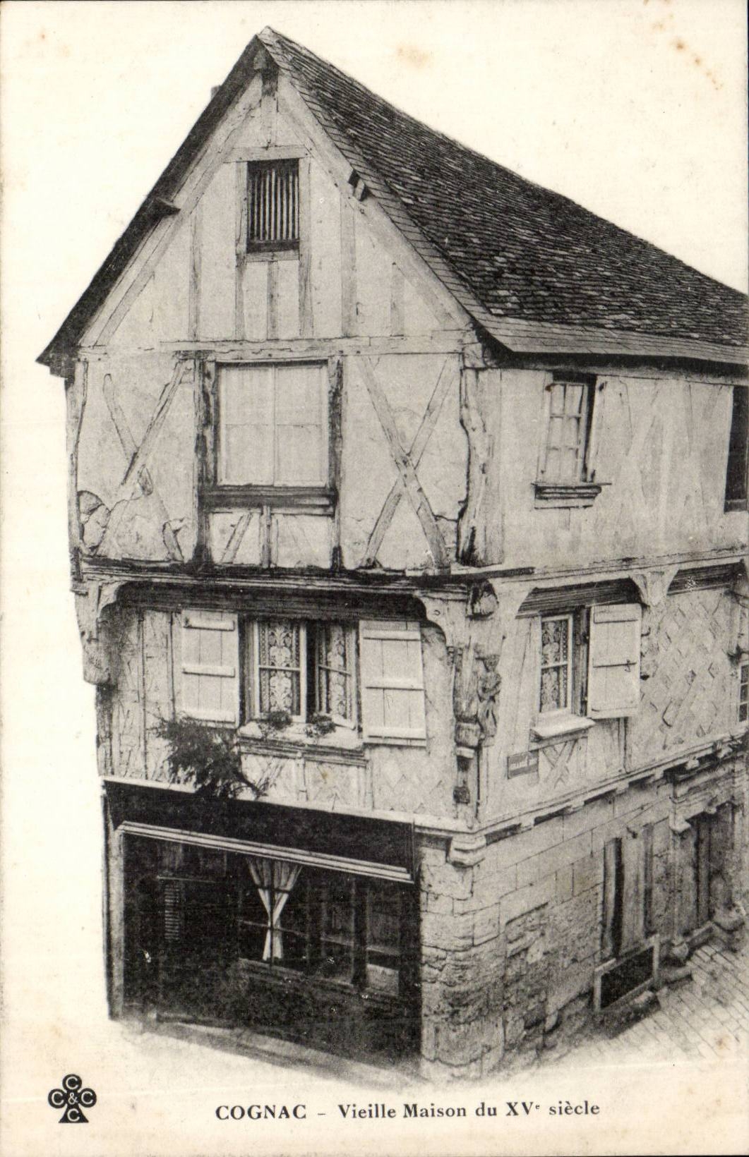 Cognac CPA Old house of 15th