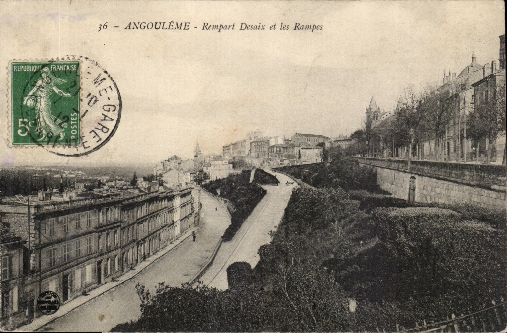 Angouleme CPA Rempart Desaix et les rampes