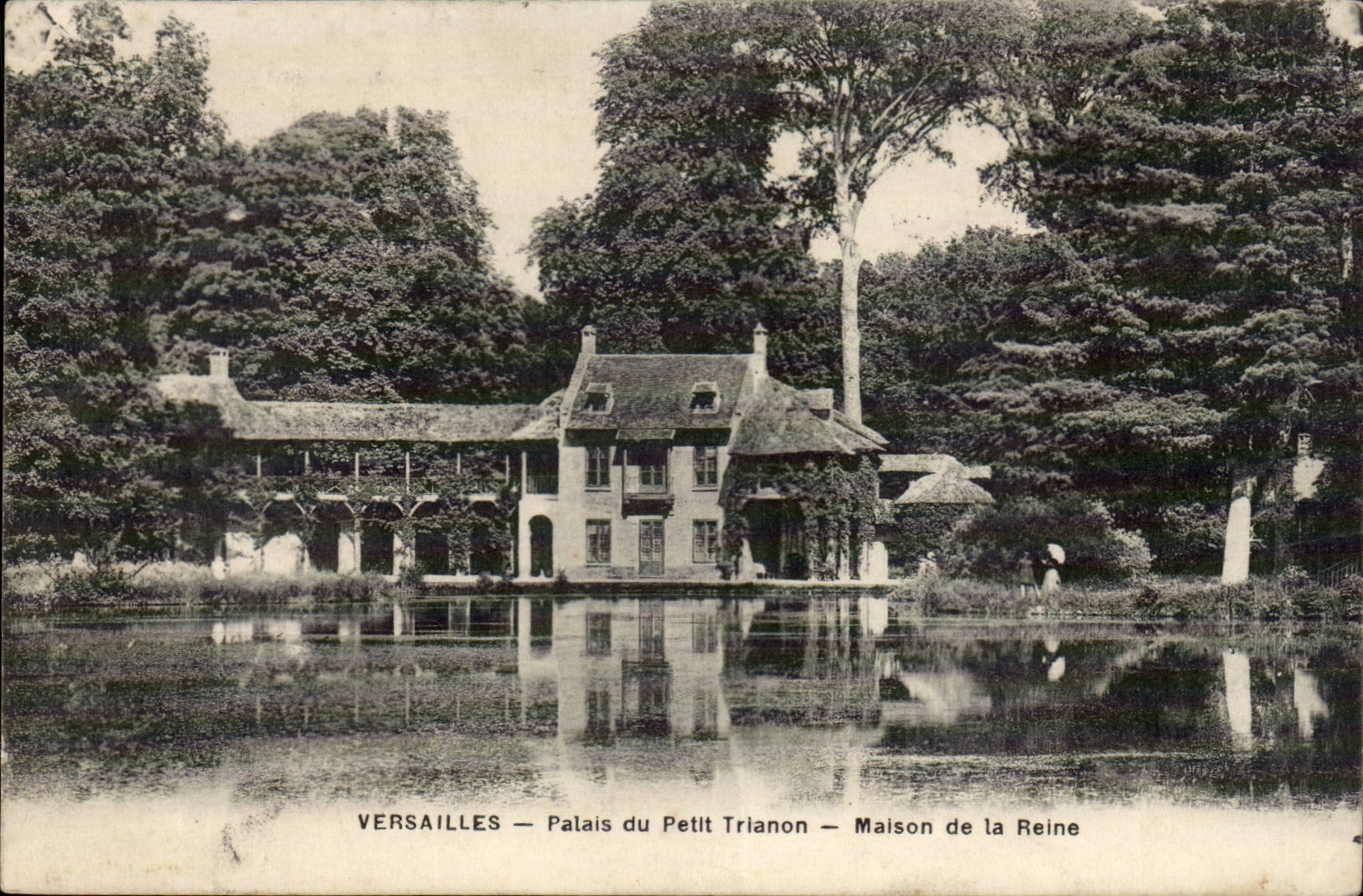 Versailles CPA Palais du petit TRianon Maison de la Reine
