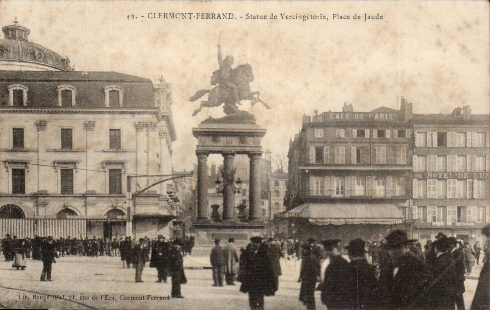 Clermont Ferrand CPA Statue of Vercingetorix Places of Jaude