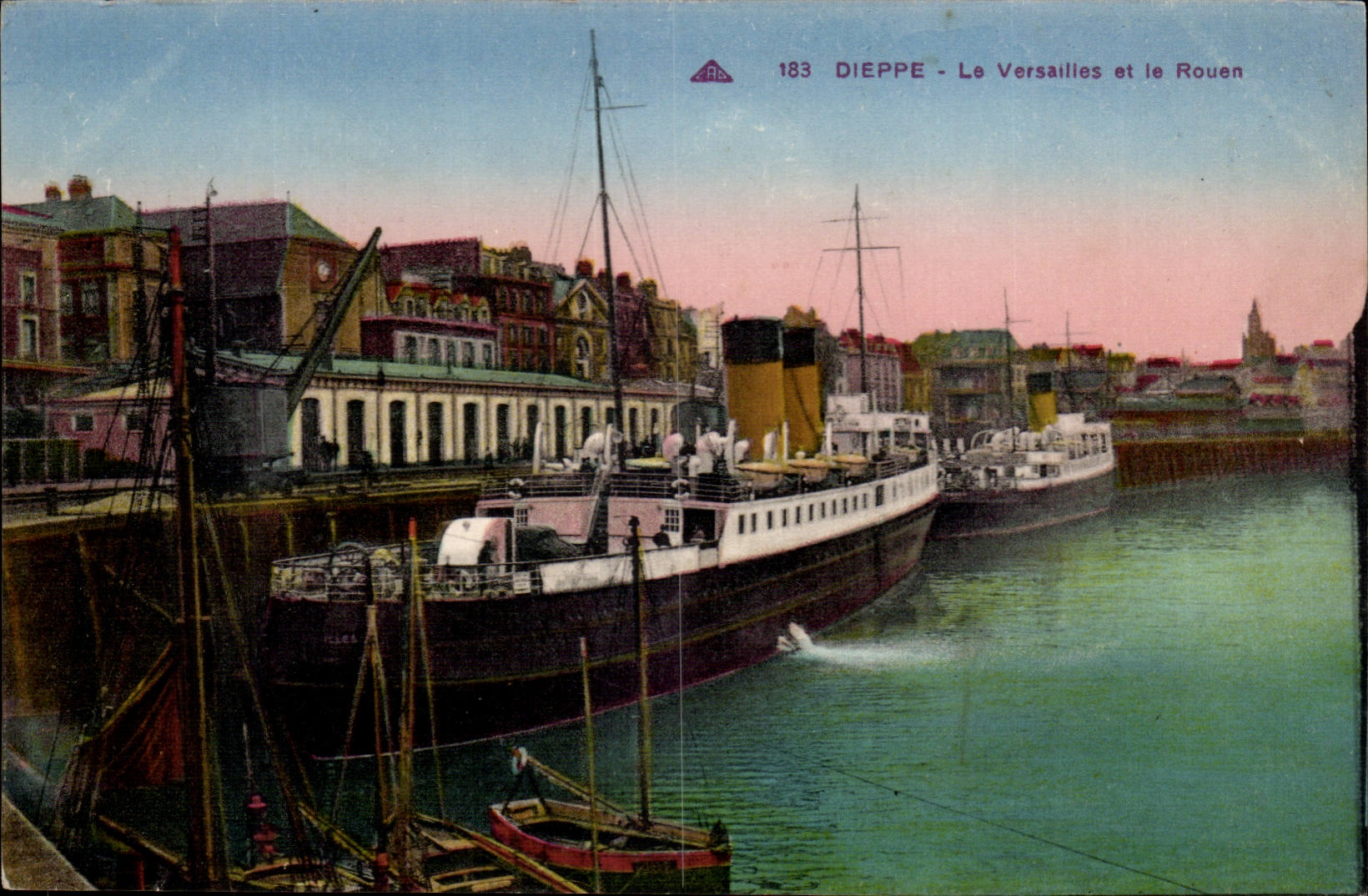 Dieppe CPA Versailles und Rouen (Boot)