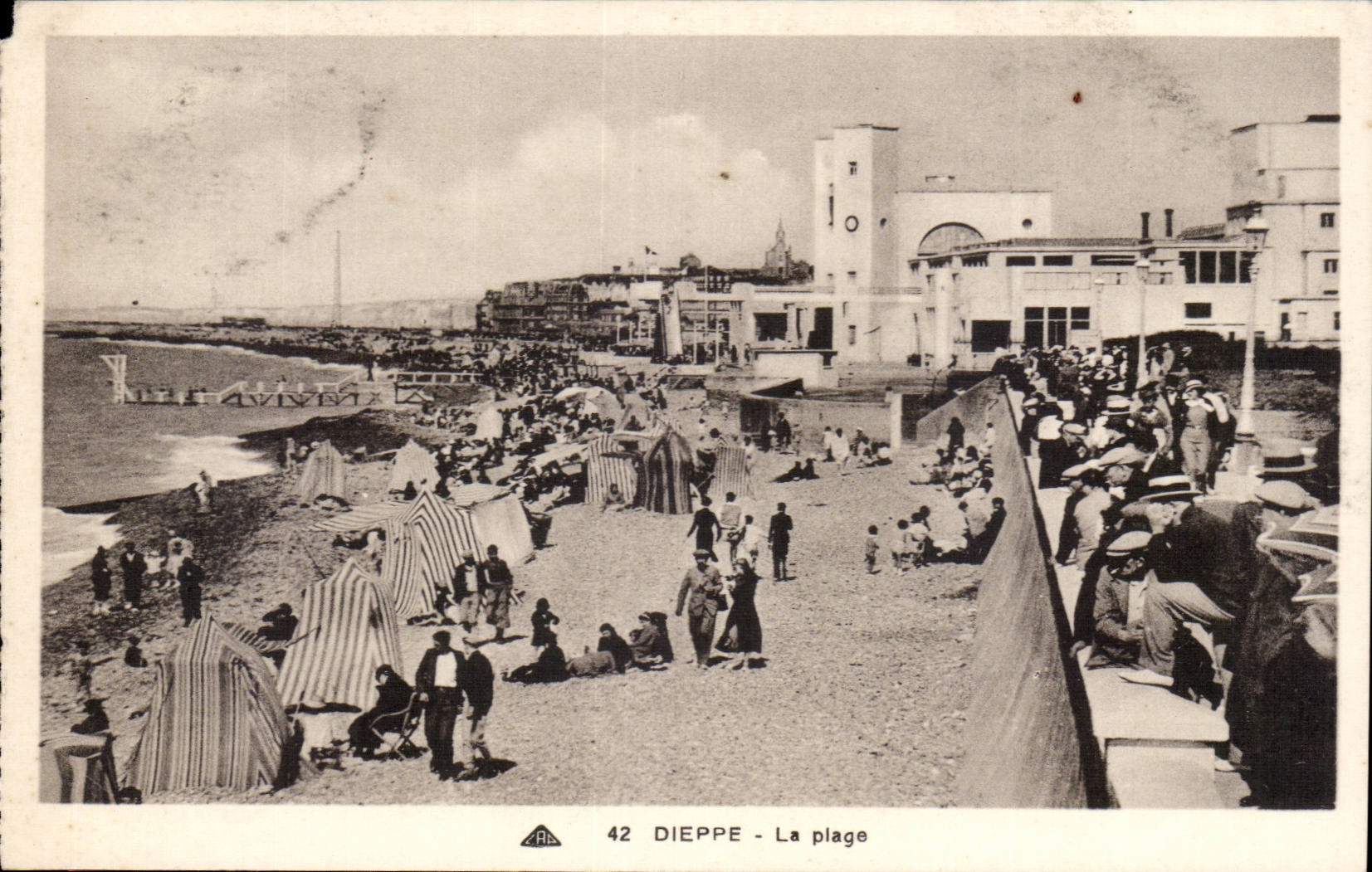 Dieppe CPA der Strand