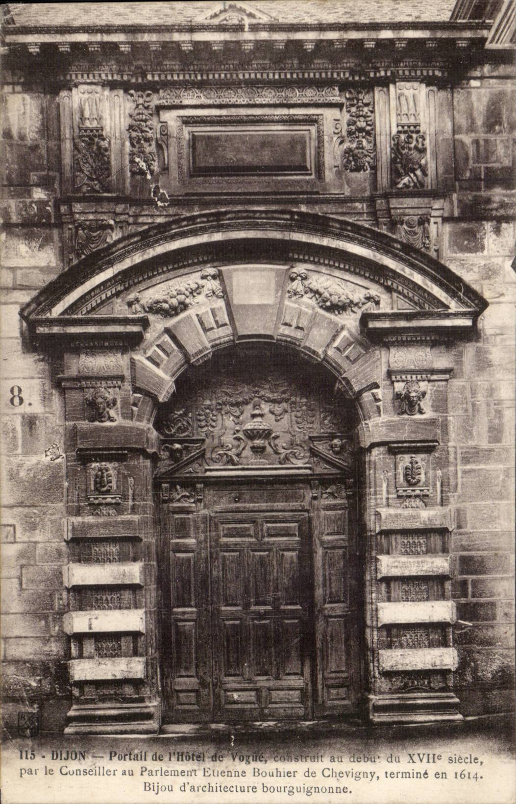 Dijon - Gate of the Hotel of Vogue - CPA