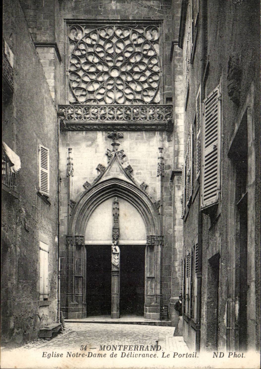 Montferrand - the Church of Notre Dame de Delivrance - CPA