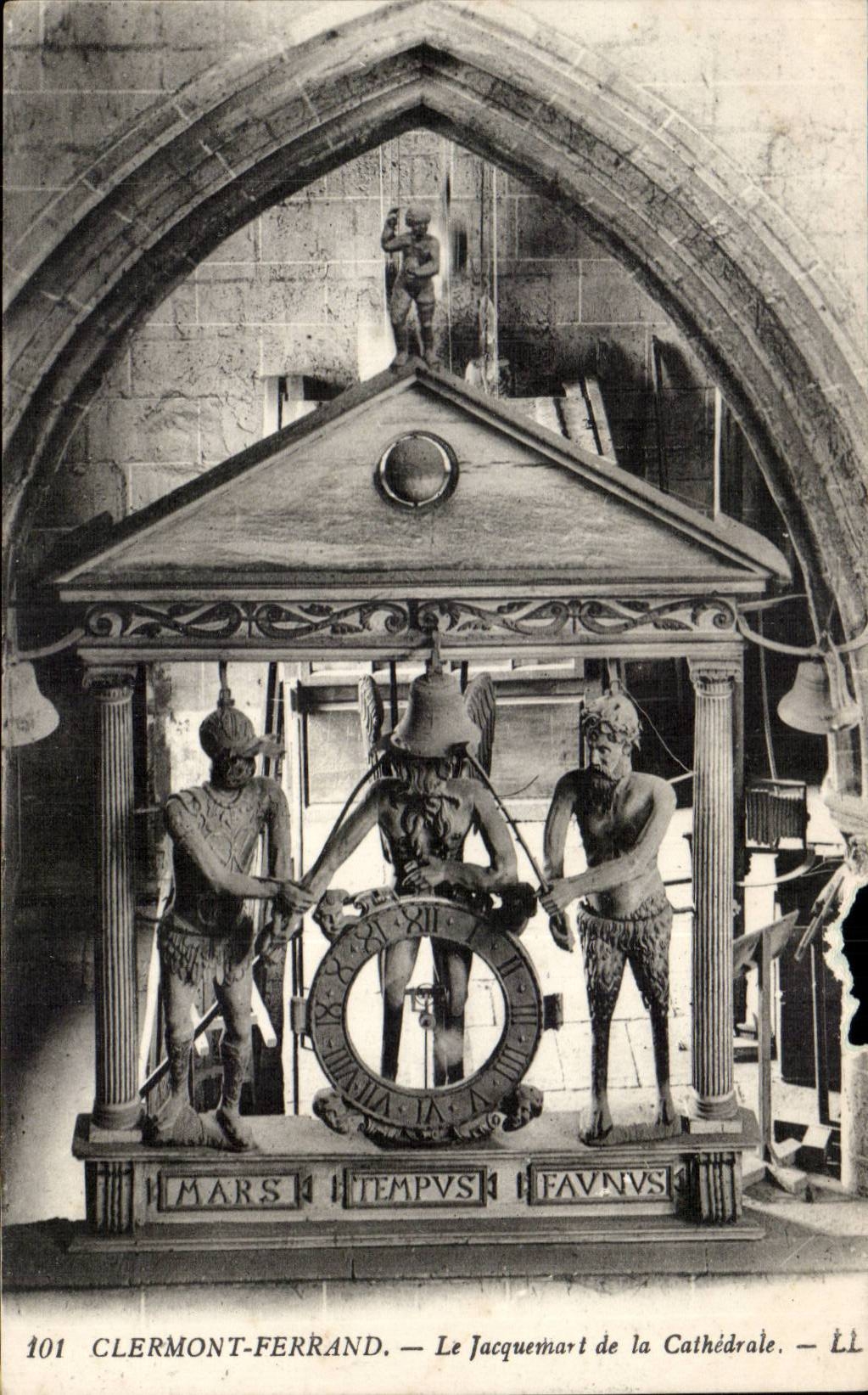 Clermont Ferrand CPA Jacquemart of the cathedral