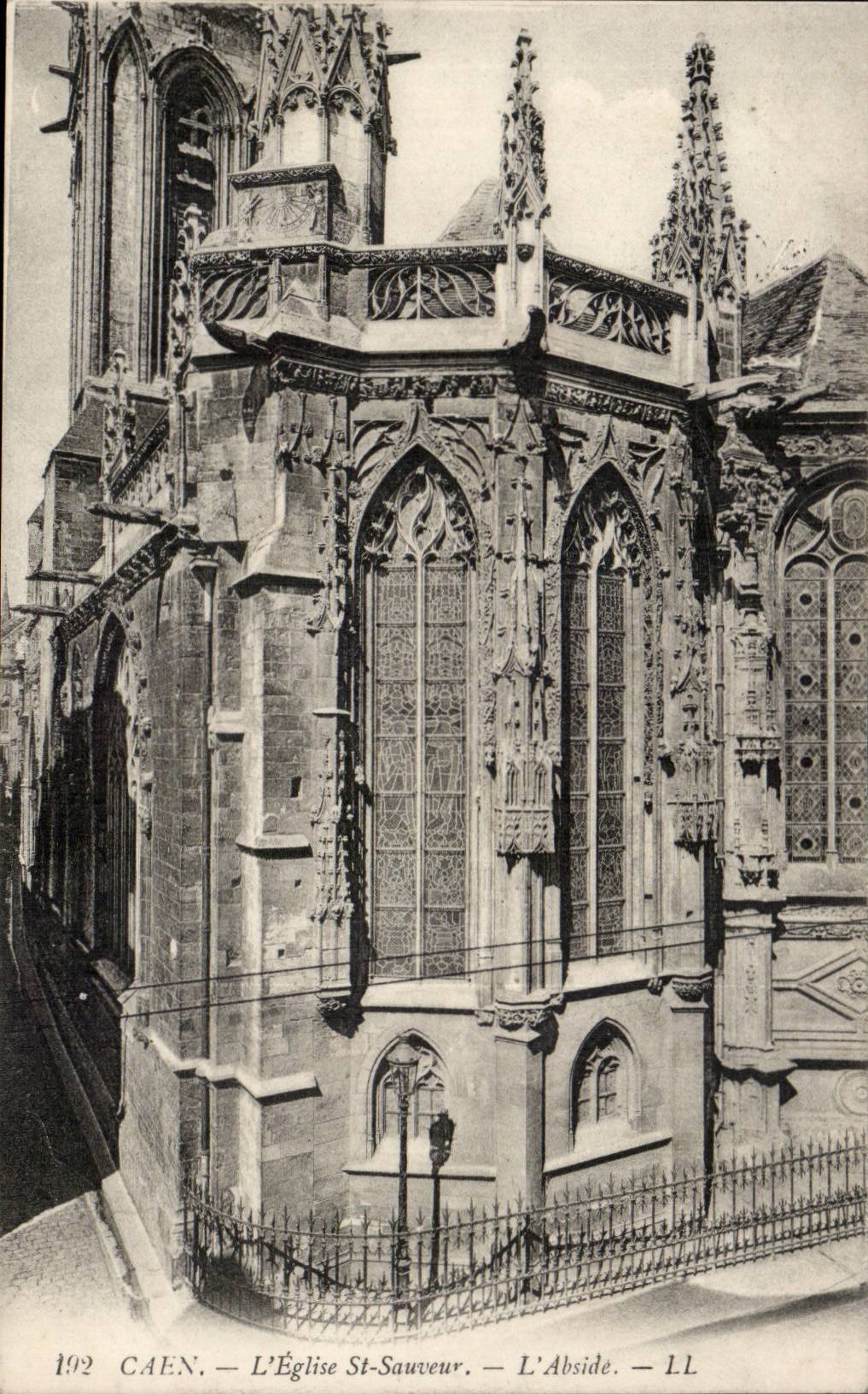 CPA Caen L'eglise St Sauveur L'abside
