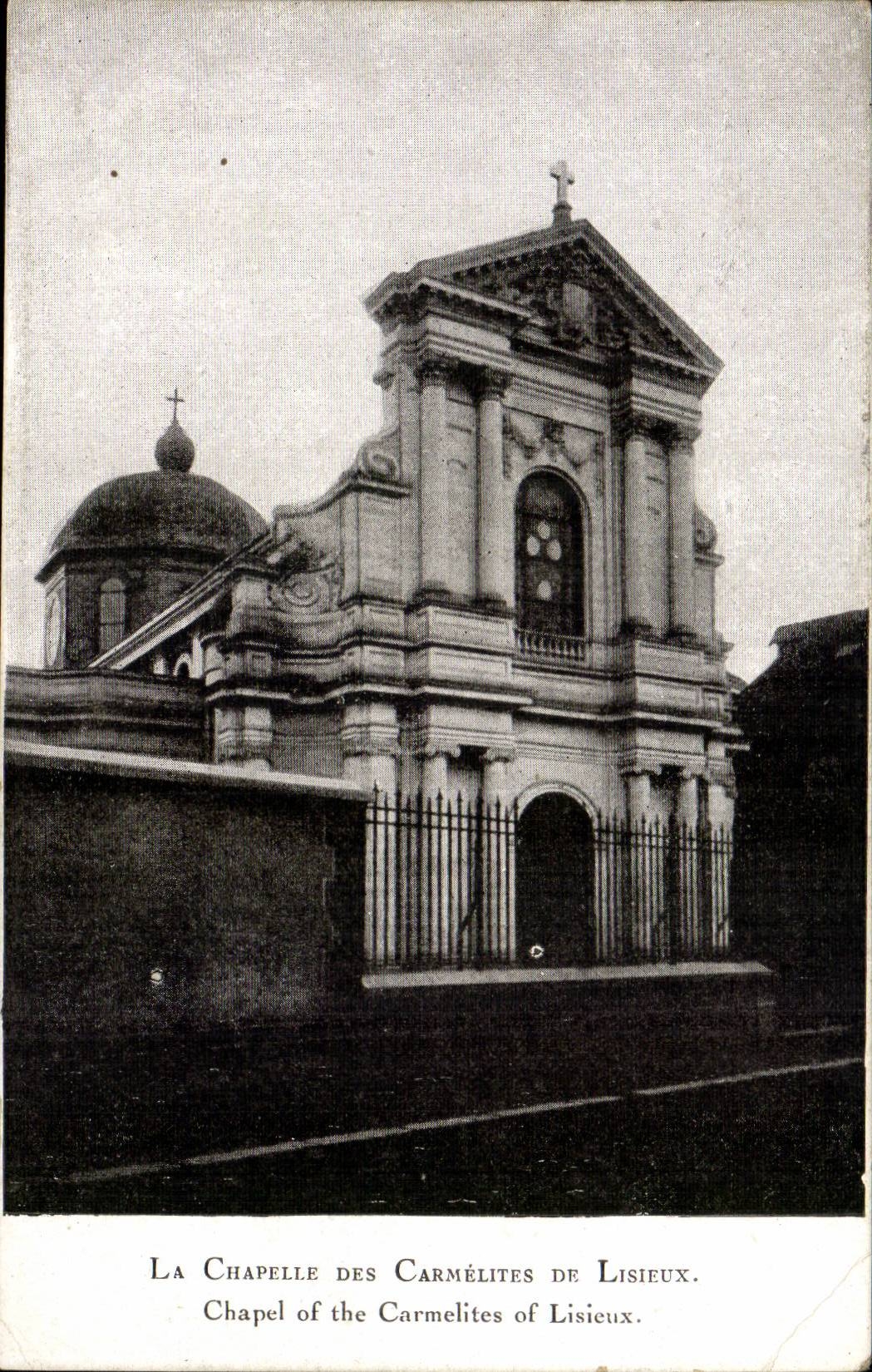 Lisieux - Wolbung der Carmelite Nonnen - CPA