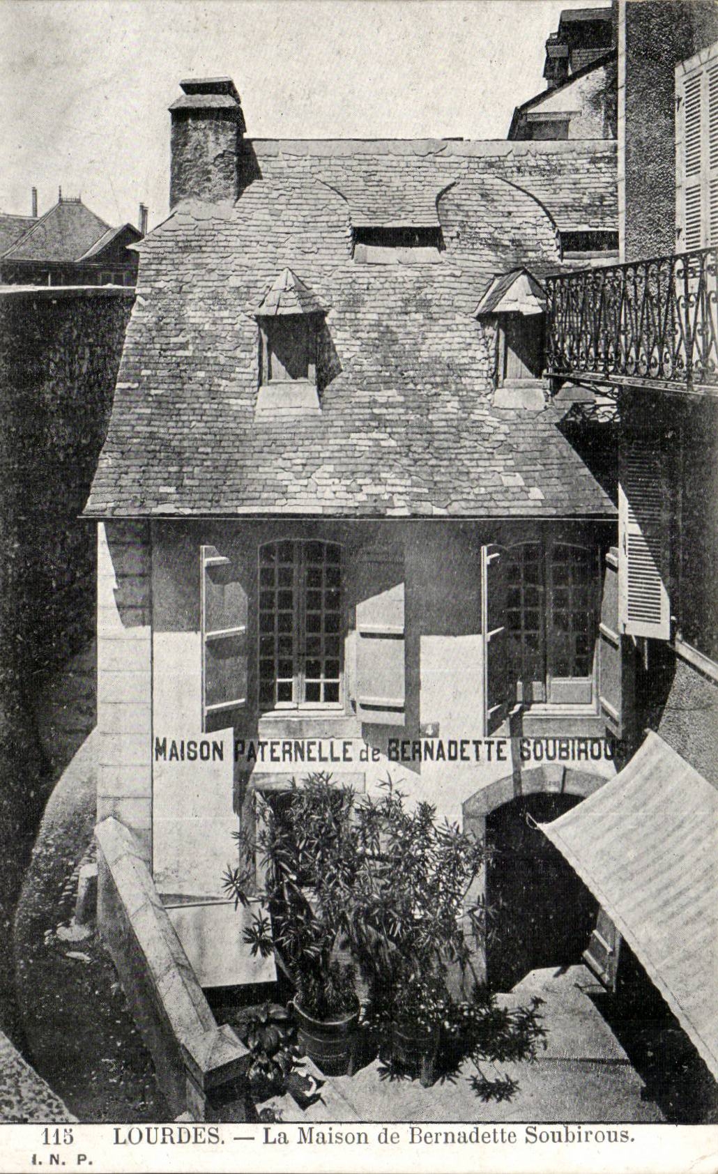 Lourdes - the House of Bernadette - CPA