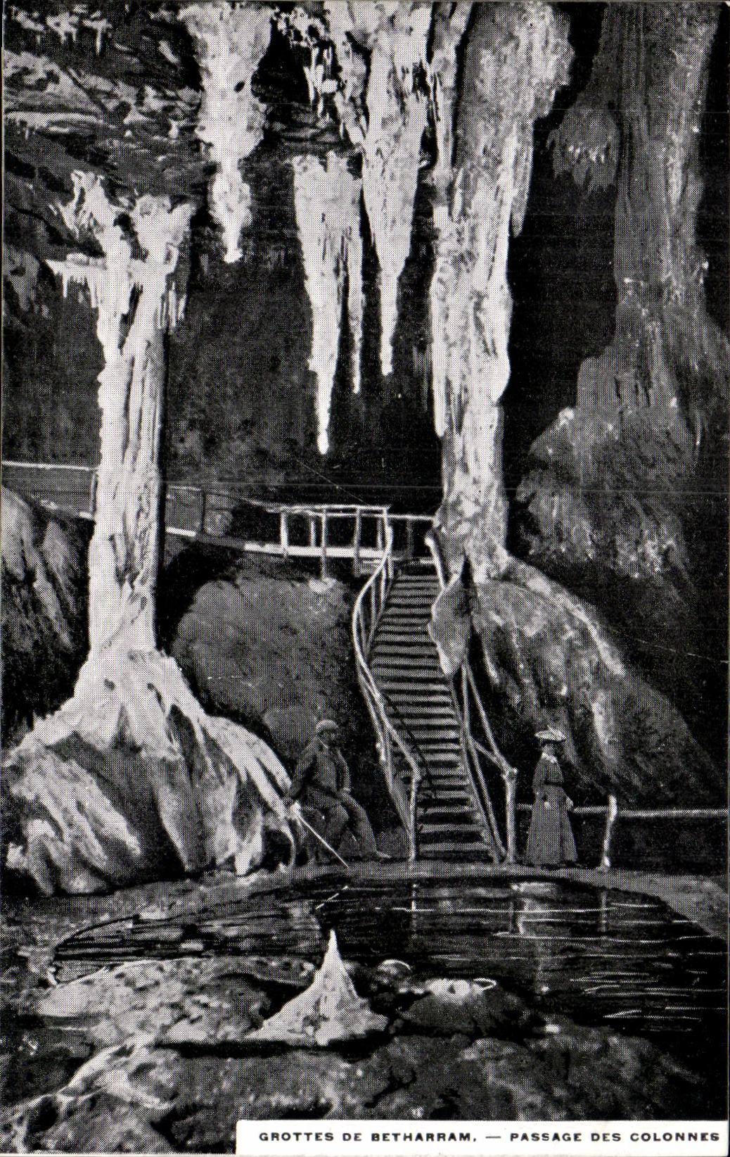 Caves of Betharram - Passage of the Columns - CPA