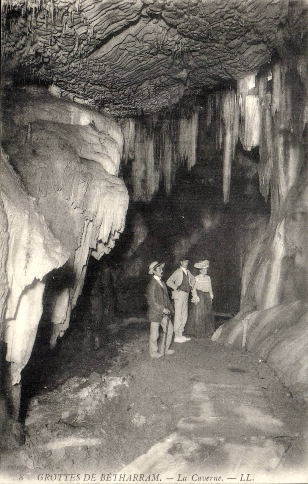 Caves of Betharram CPA the cave