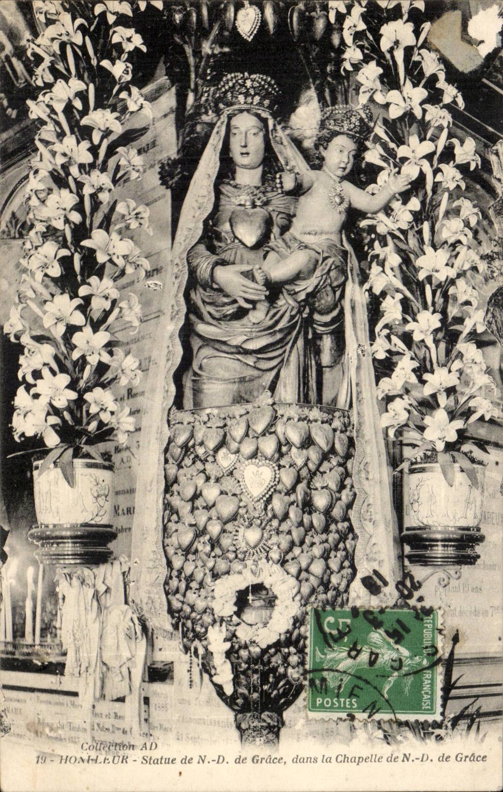 Honfleur CPA Statue de ND de Grace dans la chapelle de ND de gRace