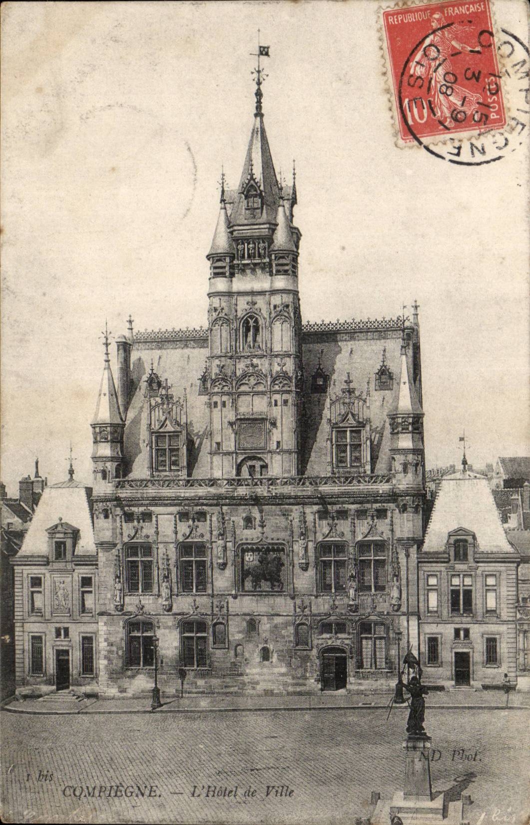 Compiegne CPA Rathaus