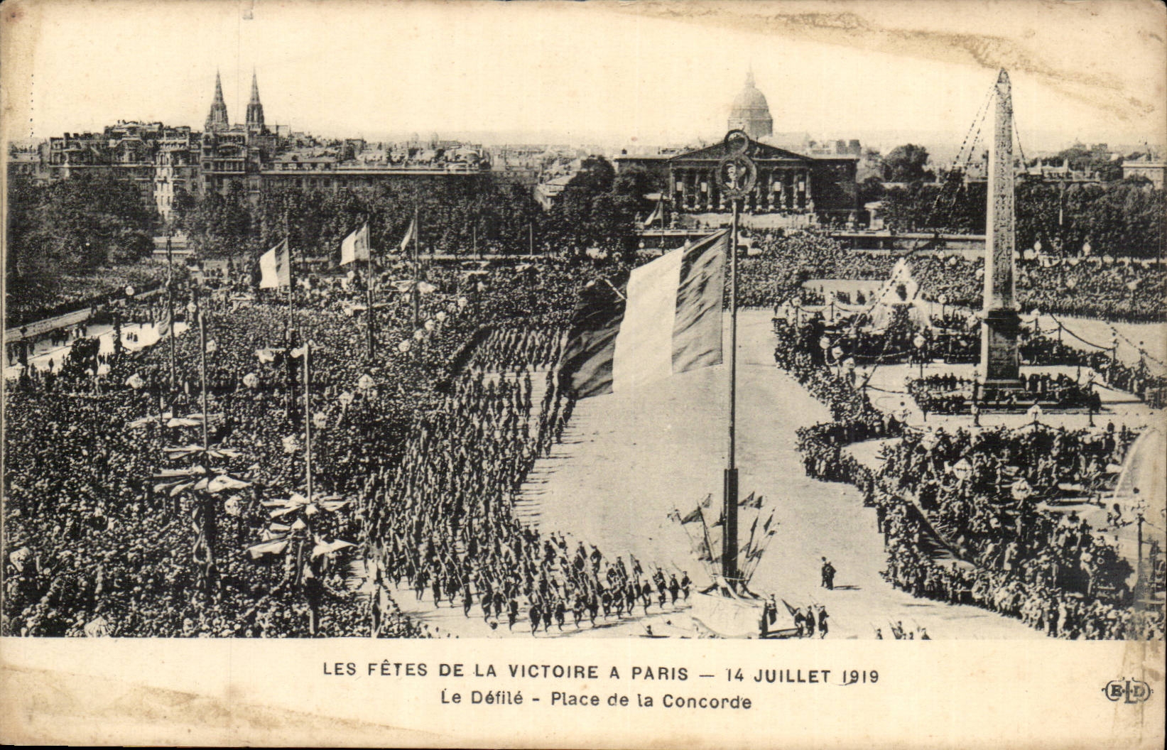 Paris CPA FEtes of the Victoire has Paris July 14th 1919 the Place procession Harmony