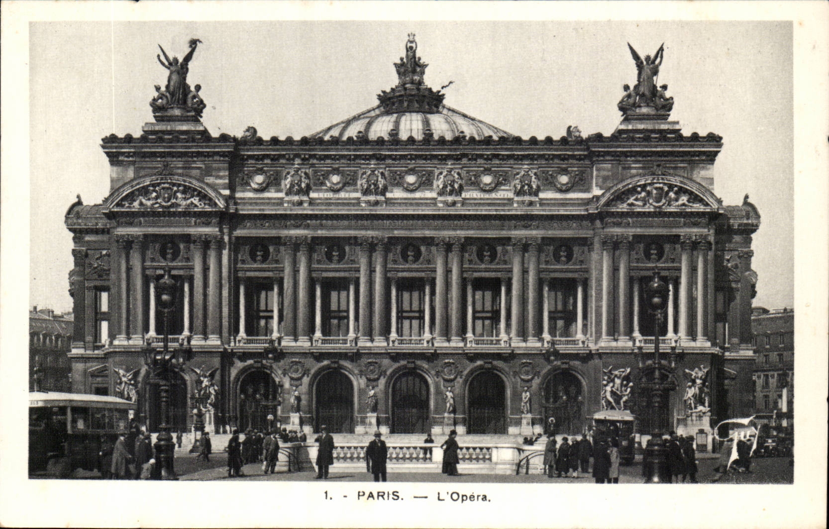 Paris CPA L'Opera
