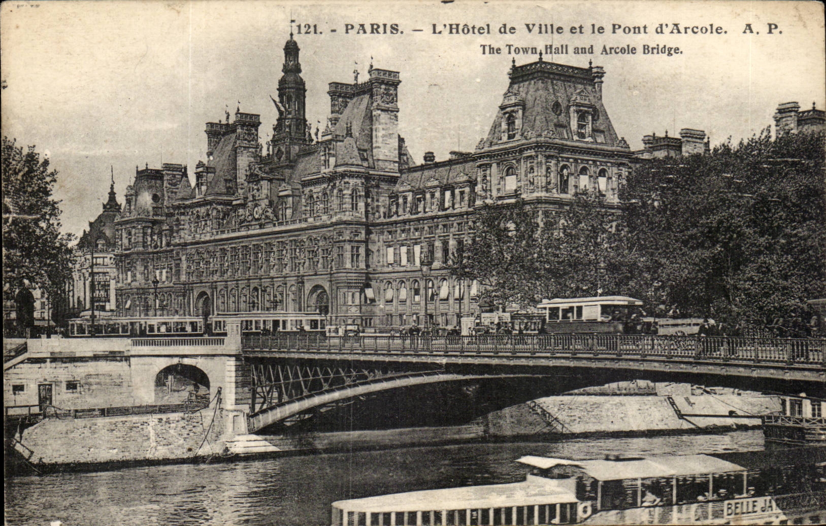 Paris CPA Hotel de ville et pont d'Arcole